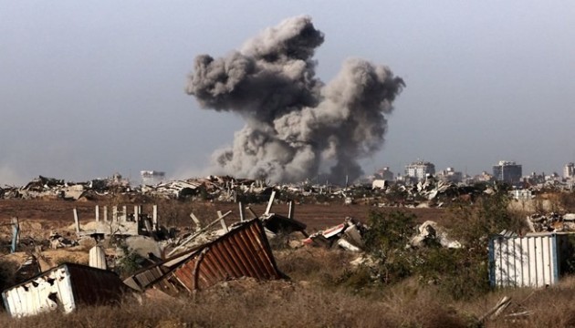 Netanyahu Trump'a pes dedirtti